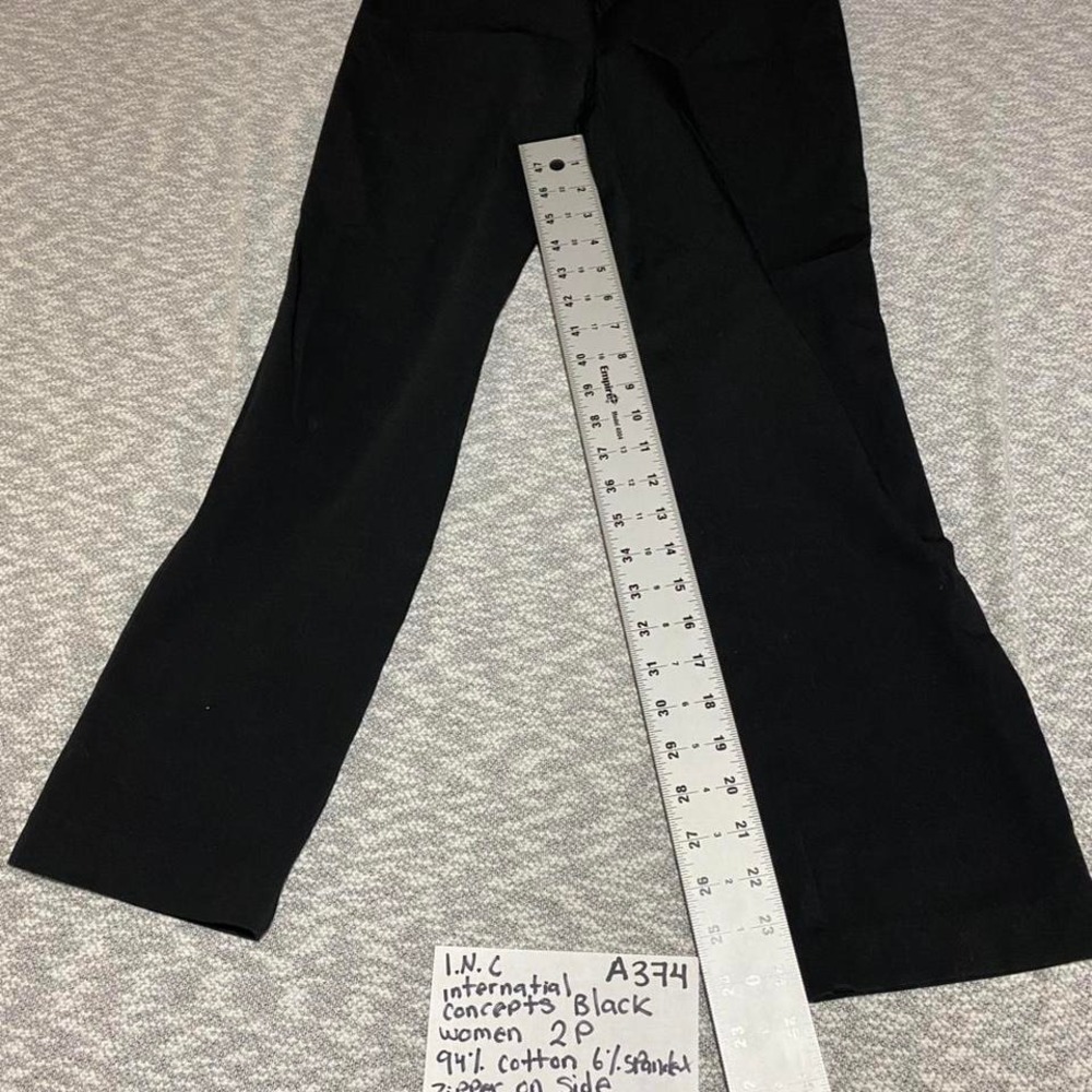 INC International Concepts black dress pants zipper on side Size 2P. SKU-A374
